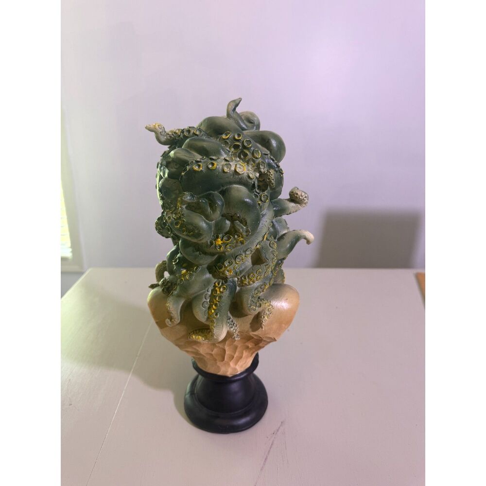 Medusa Bust Statue Gothic Greek  Decor LED Eyes | Halloween Display | 14" - Picture 4 of 8